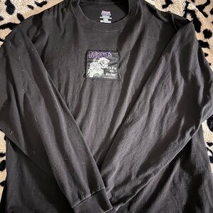 Black Long-Sleeve Graphic Tee